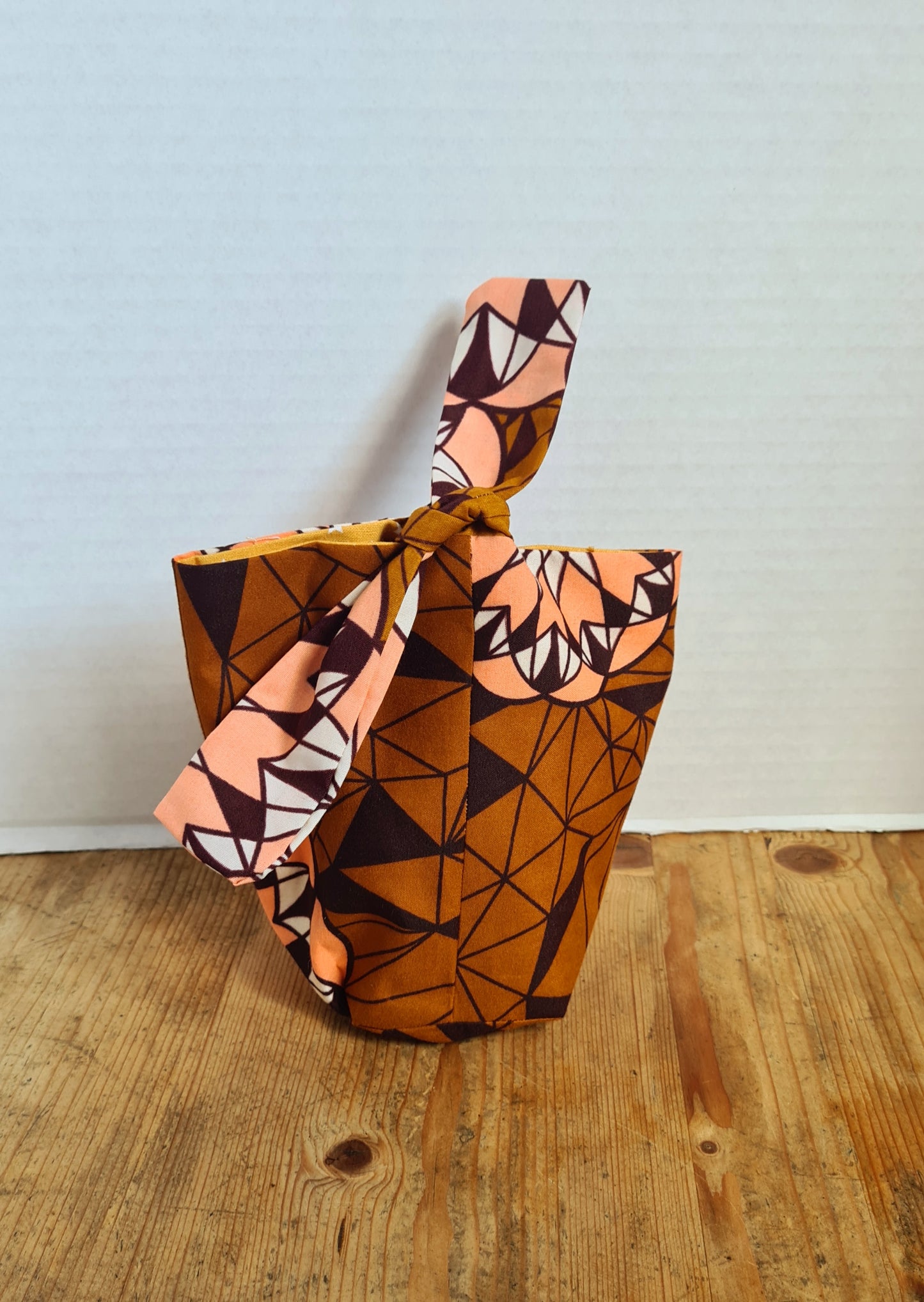 Knot Tie (Gift) Bag (S) - African Wax Print Fabric